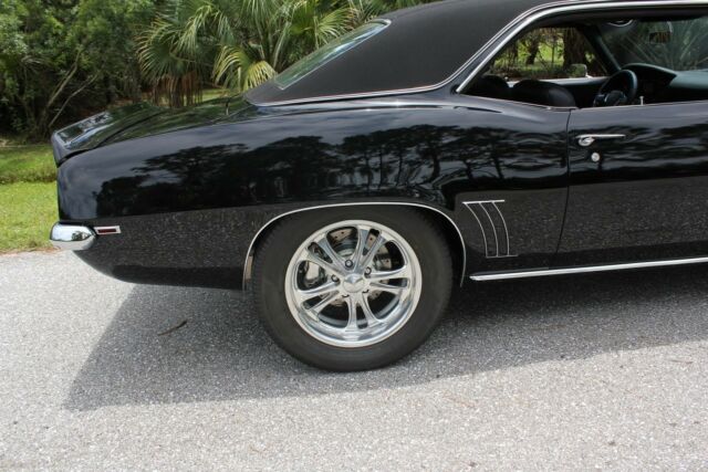 1969 Chevrolet Camaro - photo 7