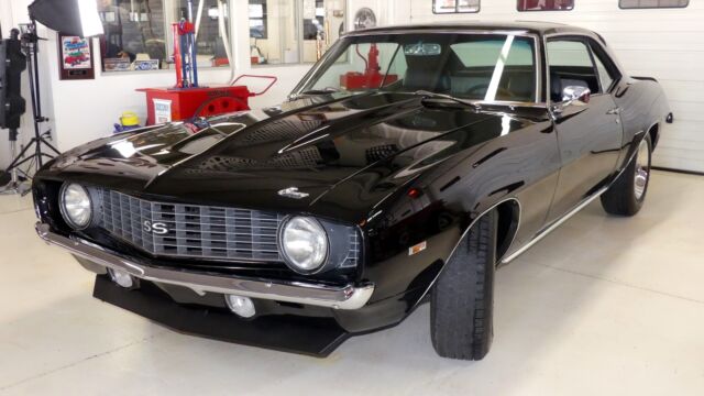 1969 Chevrolet Camaro -- - photo 6