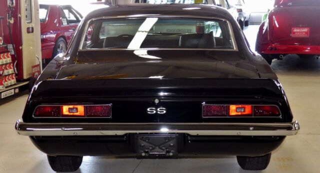 1969 Chevrolet Camaro -- - photo 9
