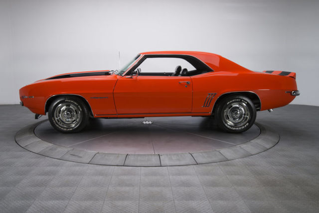 1969 Chevrolet Camaro -- - photo 6