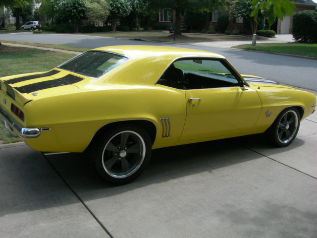 1969 Chevrolet Camaro - photo 13