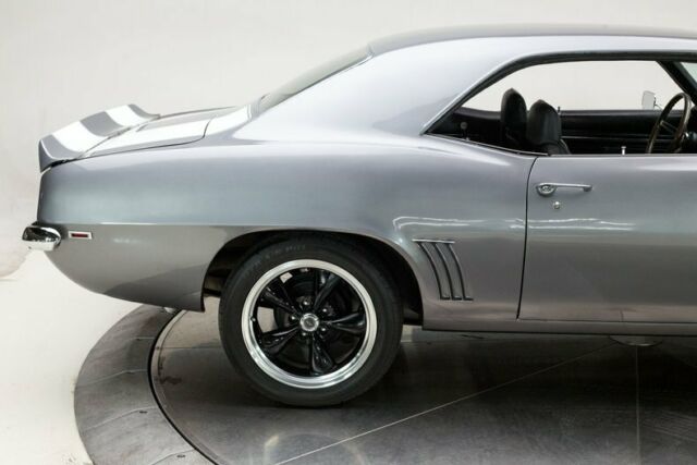 1969 Chevrolet Camaro -- - photo 10
