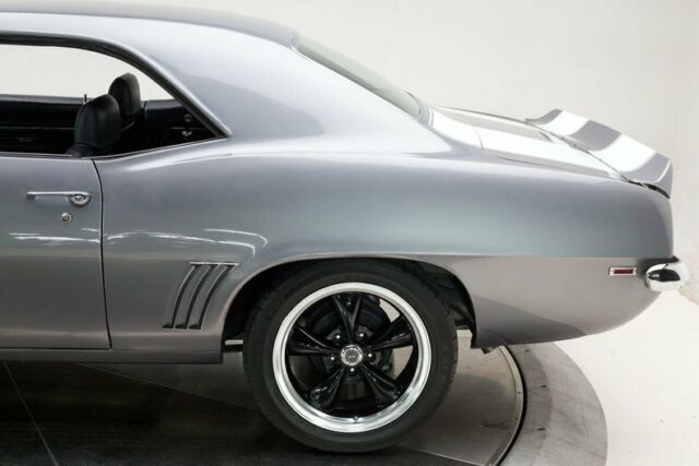 1969 Chevrolet Camaro -- - photo 5