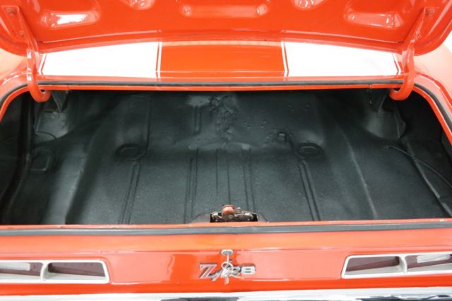 1969 Chevrolet Camaro - photo 9
