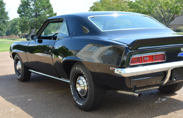 1969 Chevrolet Camaro 427CI/425HP COPO - photo 12