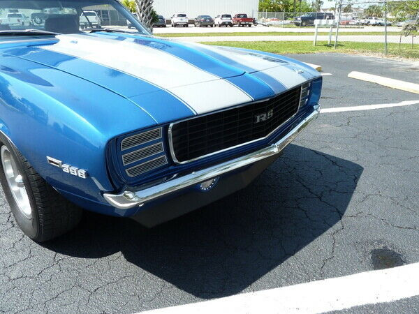 1969 Chevrolet Camaro RS - photo 4