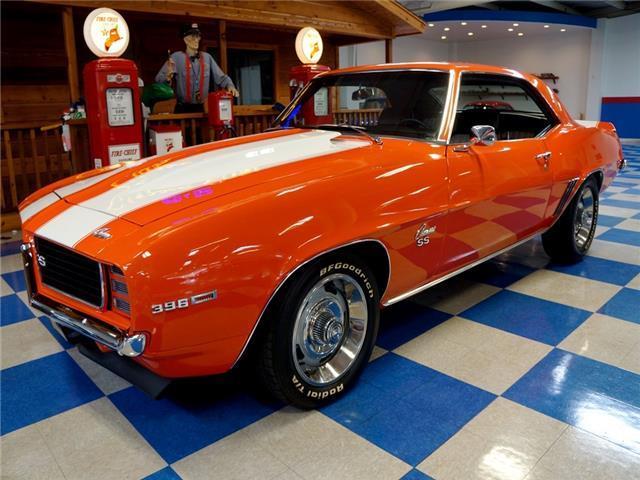 1969 Chevrolet Camaro 454 cui / 4 speed manual - photo 5