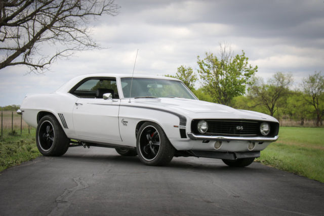 1969 Chevrolet Camaro 69 SS 468 FAST fuel inj. 6 speed lots of suspensio - photo 2
