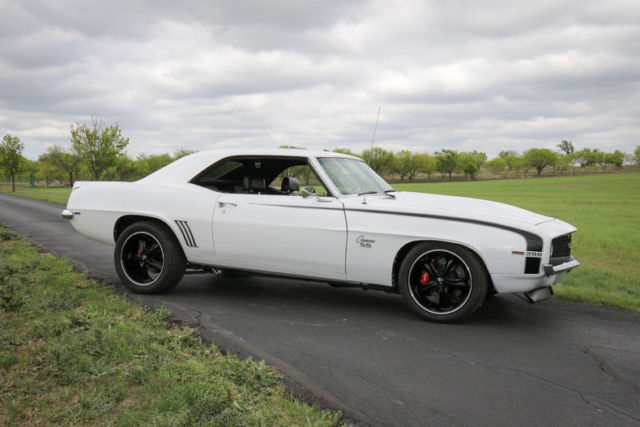 1969 Chevrolet Camaro 69 SS 468 FAST fuel inj. 6 speed lots of suspensio - photo 8
