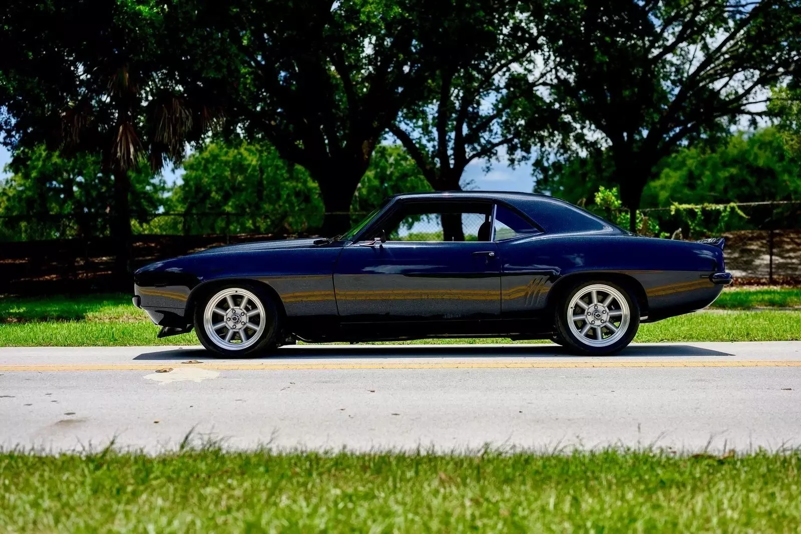 1969 Chevrolet Camaro - photo 3