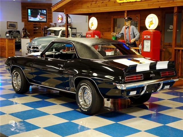 1969 Chevrolet Camaro RS badges & hide away lights - photo 4