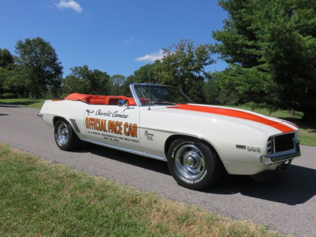 1969 Chevrolet Camaro Pace Car SS Camaro - photo 2