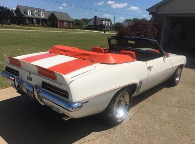 1969 Chevrolet Camaro RS/SS True Z11 Pace Car - photo 2