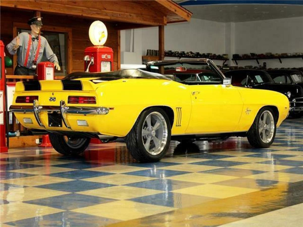 1969 Chevrolet Camaro - photo 11