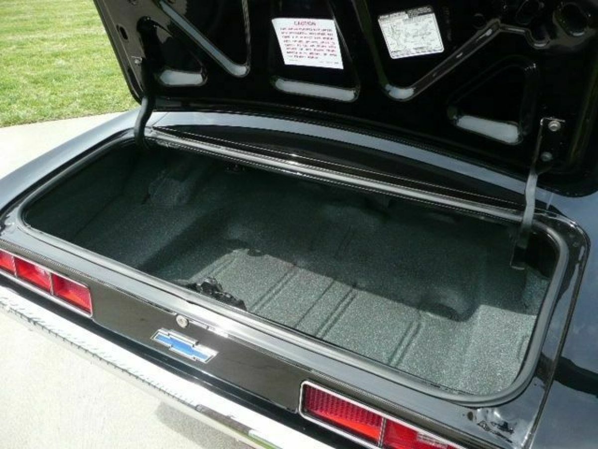 1969 Chevrolet Camaro - photo 12