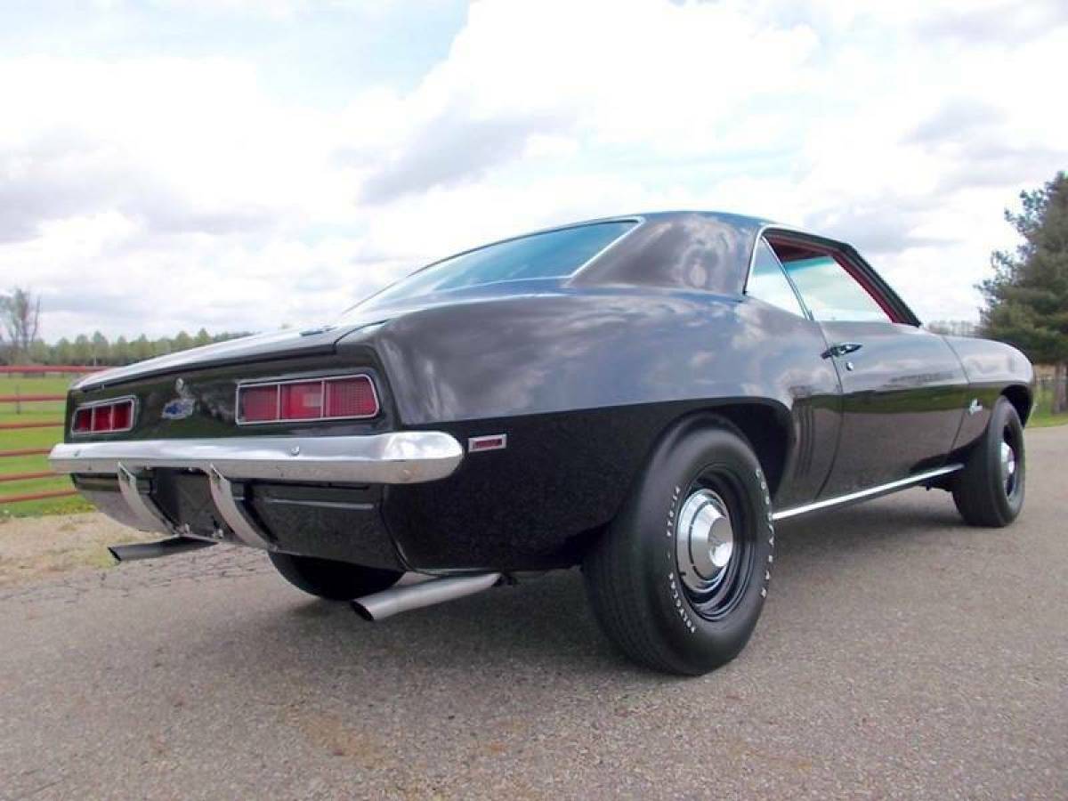 1969 Chevrolet Camaro COPO ZL1 Replica - photo 7