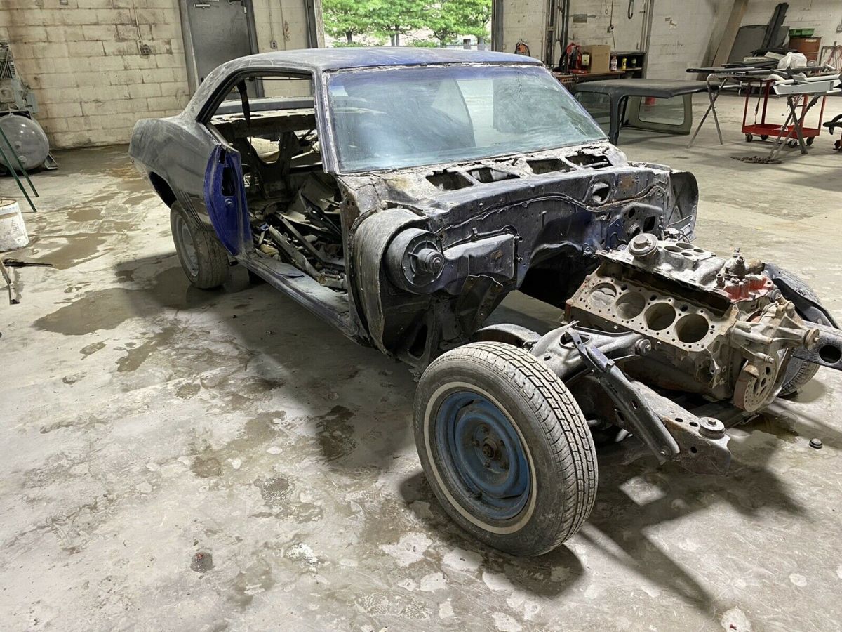 1969 Chevrolet Camaro - photo 2