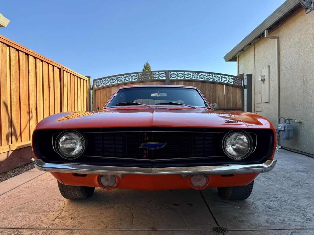 1969 Chevrolet Camaro - photo 2
