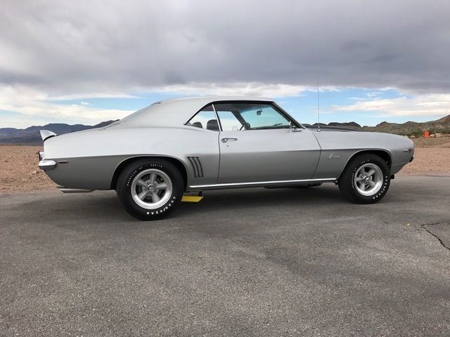 1969 Chevrolet Camaro Crossram, X77D80 1969 Chevrolet Camaro RPO-Z28 X77D80