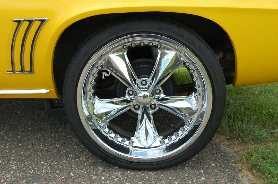 1969 Chevrolet Camaro - photo 12