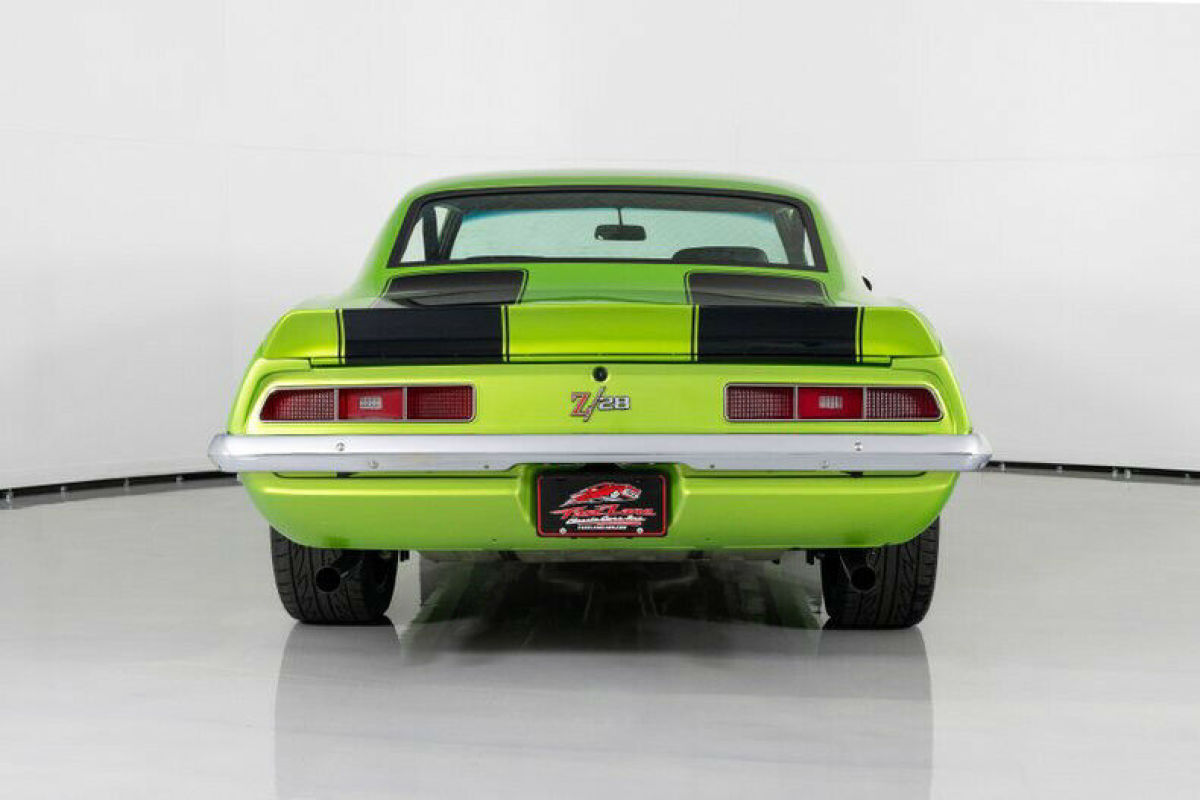 1969 Chevrolet Camaro 6-Speed - photo 9