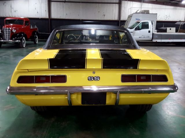 1969 Chevrolet Camaro Daytona Yellow - photo 4
