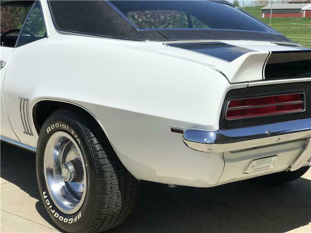 1969 Chevrolet Camaro -- - photo 12