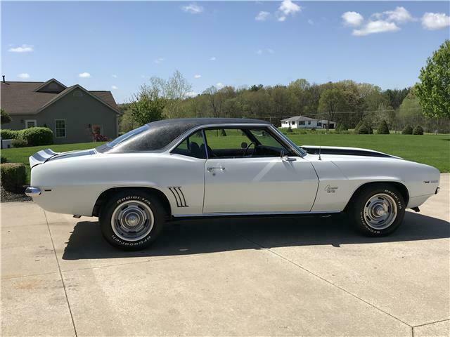 1969 Chevrolet Camaro -- - photo 2
