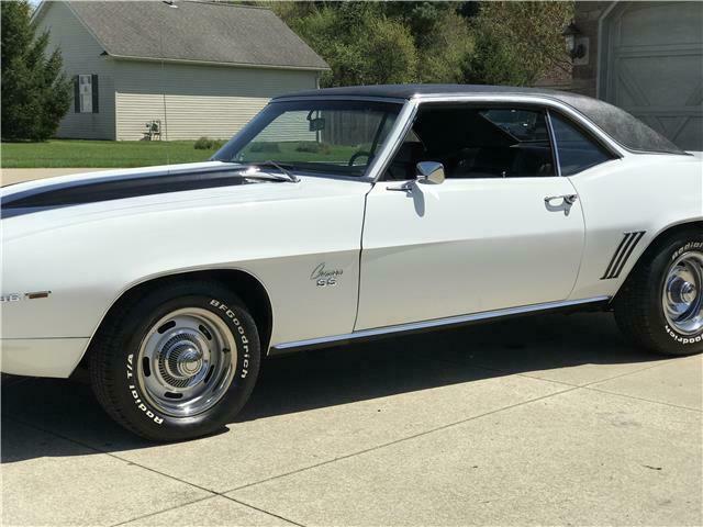 1969 Chevrolet Camaro -- - photo 9