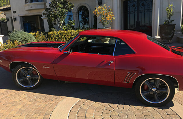 1969 Chevrolet Camaro - photo 9