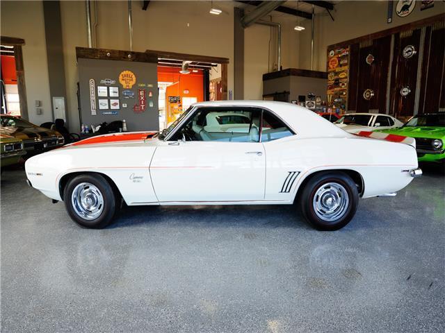 1969 Chevrolet Camaro SS Z10 - photo 9