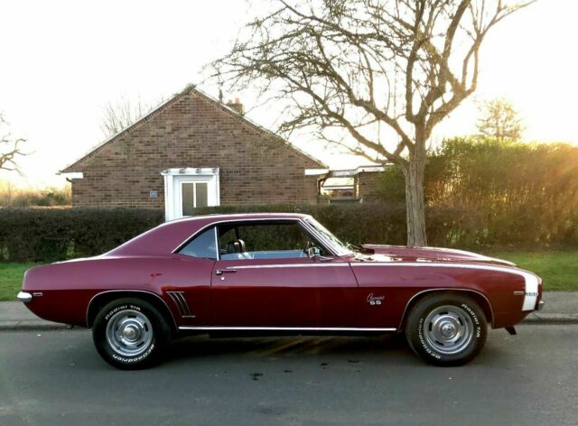 1969 Chevrolet Camaro genuine X11 Code believed to be a true SS American Muscle 1969 Chevrolet Camaro SS