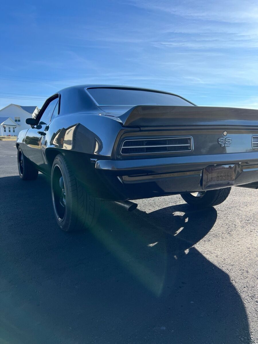 1969 Chevrolet Camaro - photo 9