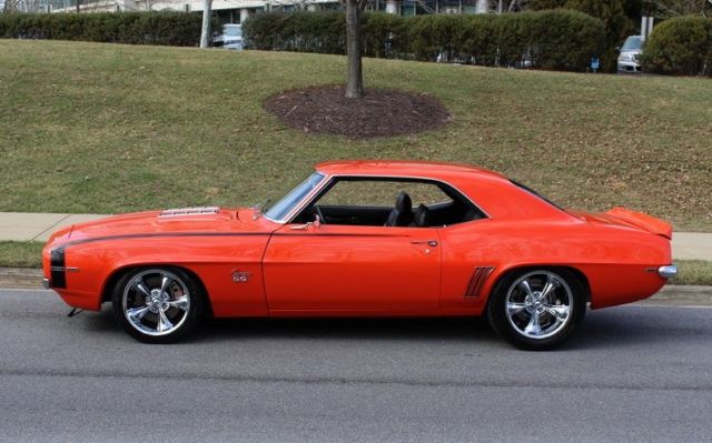 1969 Chevrolet Camaro LS1 Pro-touring - photo 2