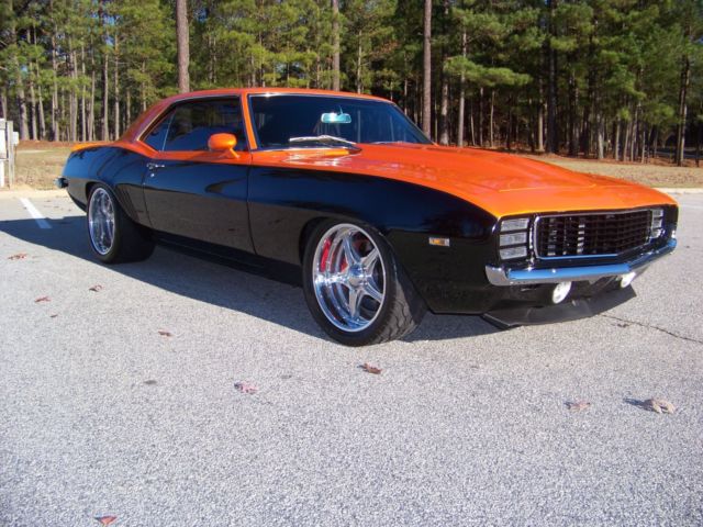 1969 Chevrolet Camaro Pro-Touring Resto-Mod 1969 Chevrolet Camaro