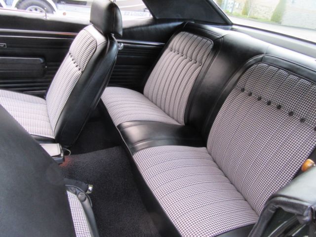 1969 Chevrolet Camaro RS 4 Speed 350 console gauges - photo 10