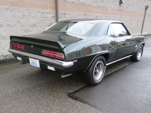 1969 Chevrolet Camaro RS 4 Speed 350 console gauges - photo 5