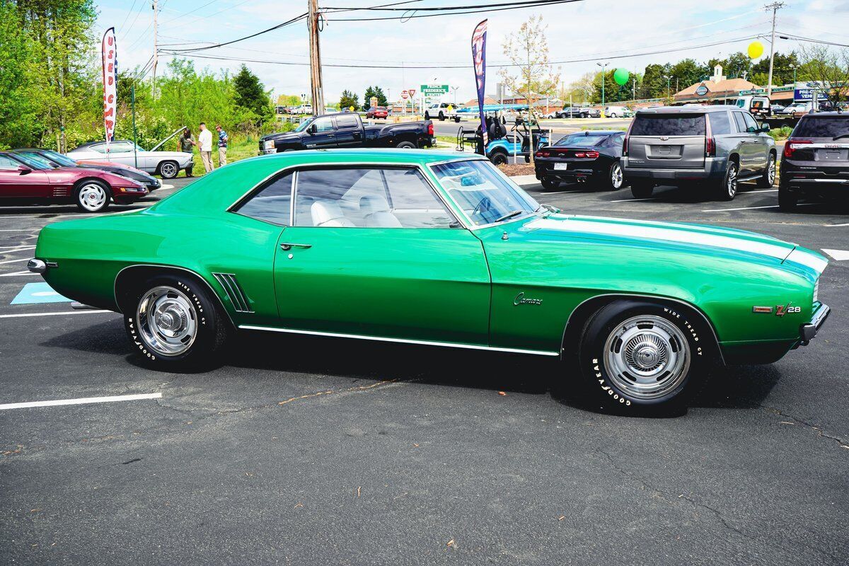 1969 Chevrolet Camaro 2dr Cpe Z/28 - photo 8