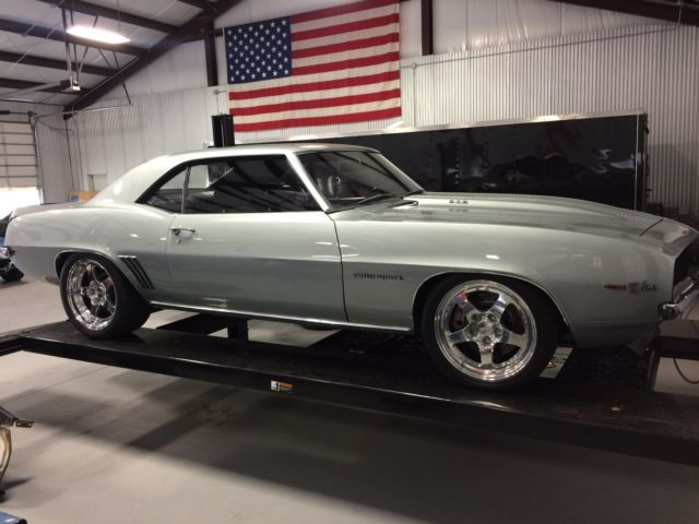 1969 Chevrolet Camaro Rallysport Z28 502 Big Block 4 speed Vintage Air Fikse 18" 1969 Chevrolet Camaro