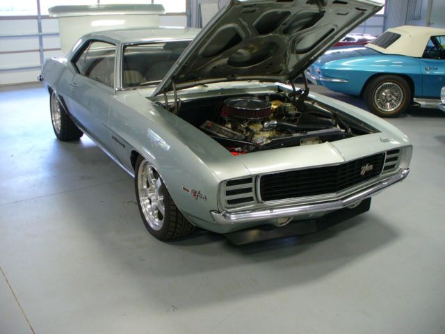 1969 Chevrolet Camaro - photo 4