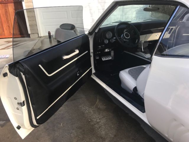 1969 Chevrolet Camaro black/red - photo 9