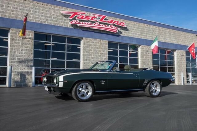 1969 Chevrolet Camaro Resto Mod Fuel Injected LS3 Crate Motor, 6 Speed Manual 1969 Chevrolet Camaro Resto Mod LS3 6-Speed