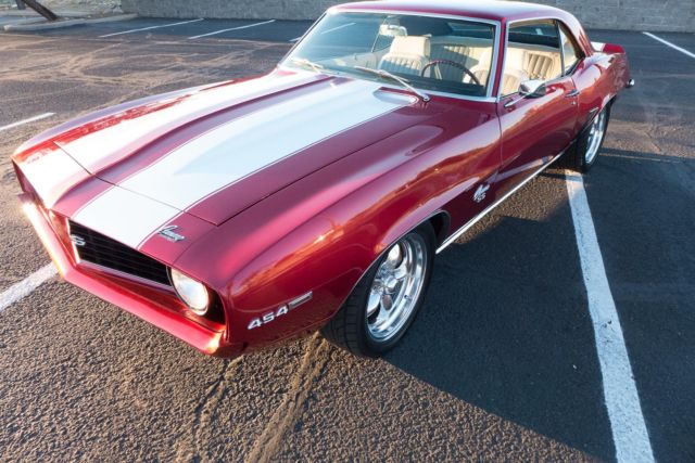 1969 Chevrolet Camaro Resto Mod Show Quality Pro Touring SS454 4 Spd 650 Miles 1969 Chevrolet Camaro SS
