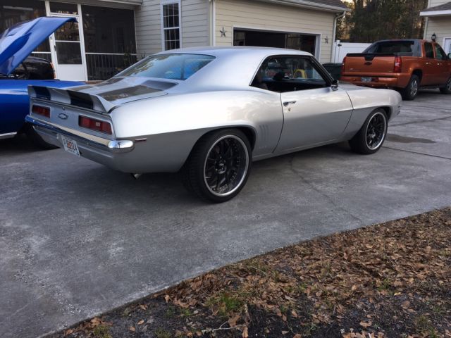 1969 Chevrolet Camaro - photo 2