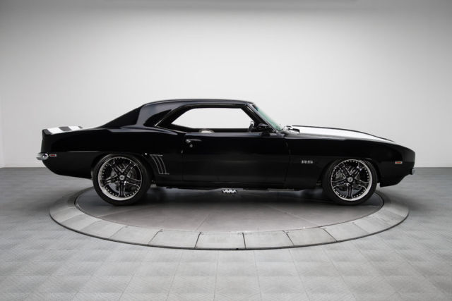 1969 Chevrolet Camaro RS - photo 6