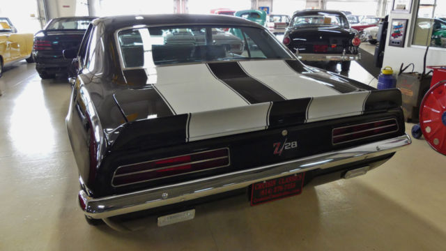 1969 Chevrolet Camaro RS - photo 11