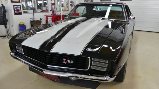 1969 Chevrolet Camaro RS - photo 5