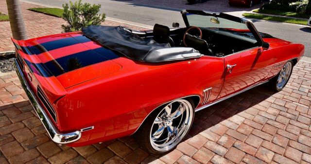 1969 Chevrolet Camaro - photo 9