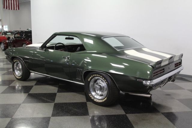 1969 Chevrolet Camaro RS - photo 10