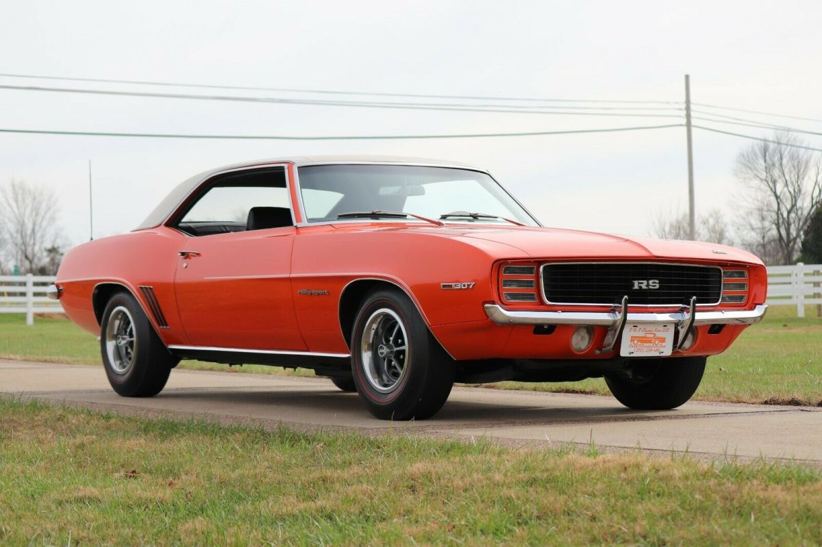 1969 Chevrolet Camaro - photo 9